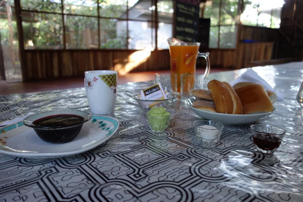 Isuyama Hostel Puerto Maldonado Exteriör bild